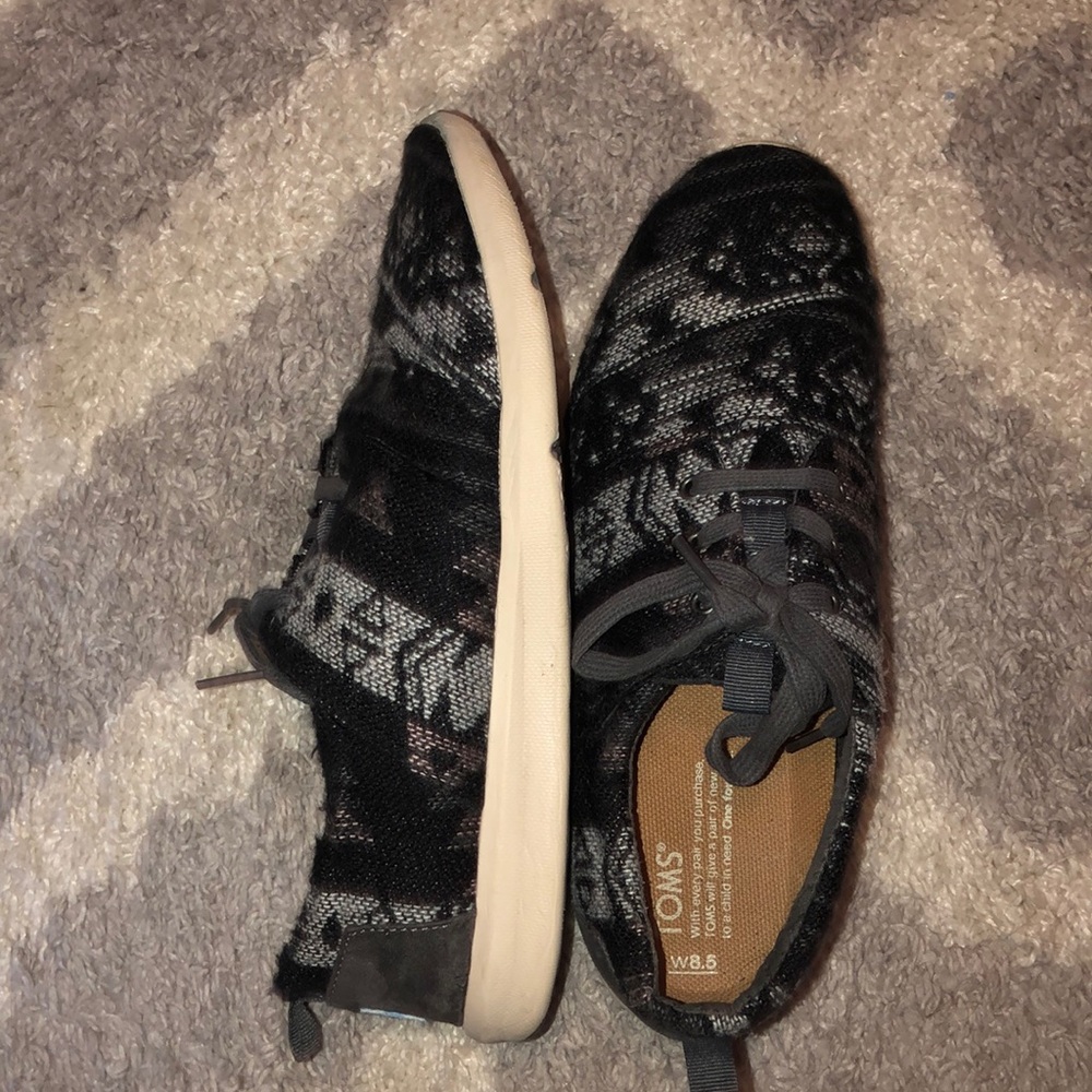 Toms Cabrillo shoes